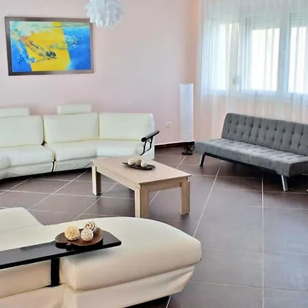 Lily Holiday home